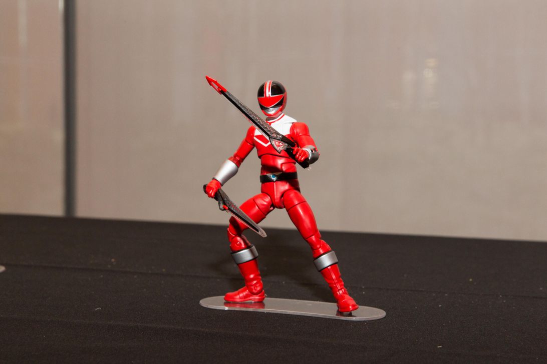 power-rangers-lightning-collection-toy-fair-2020-3