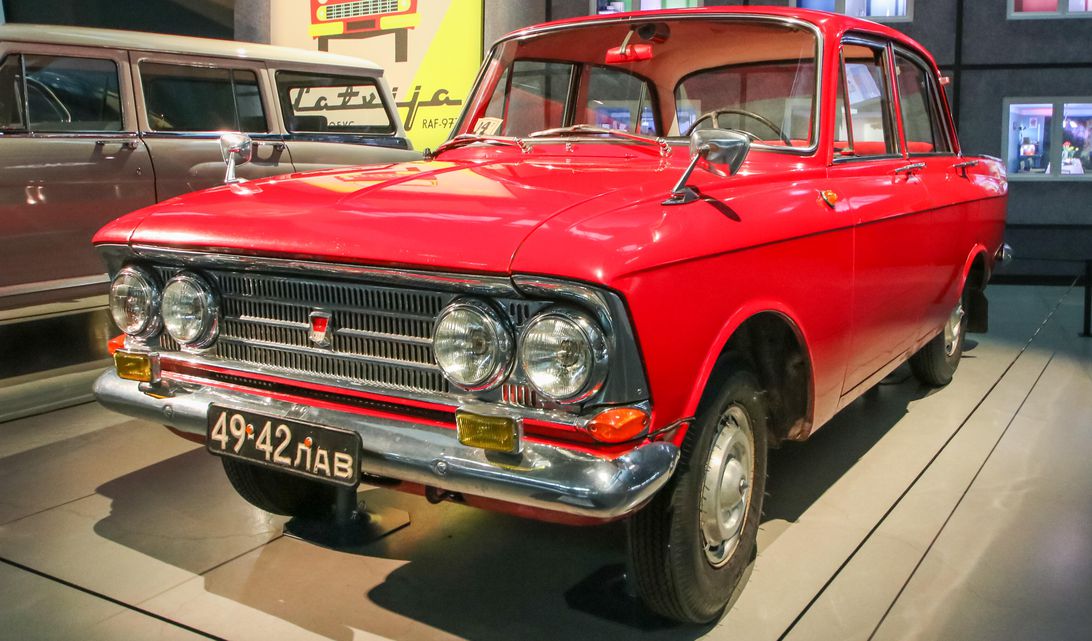 riga-motor-museum-50-of-48