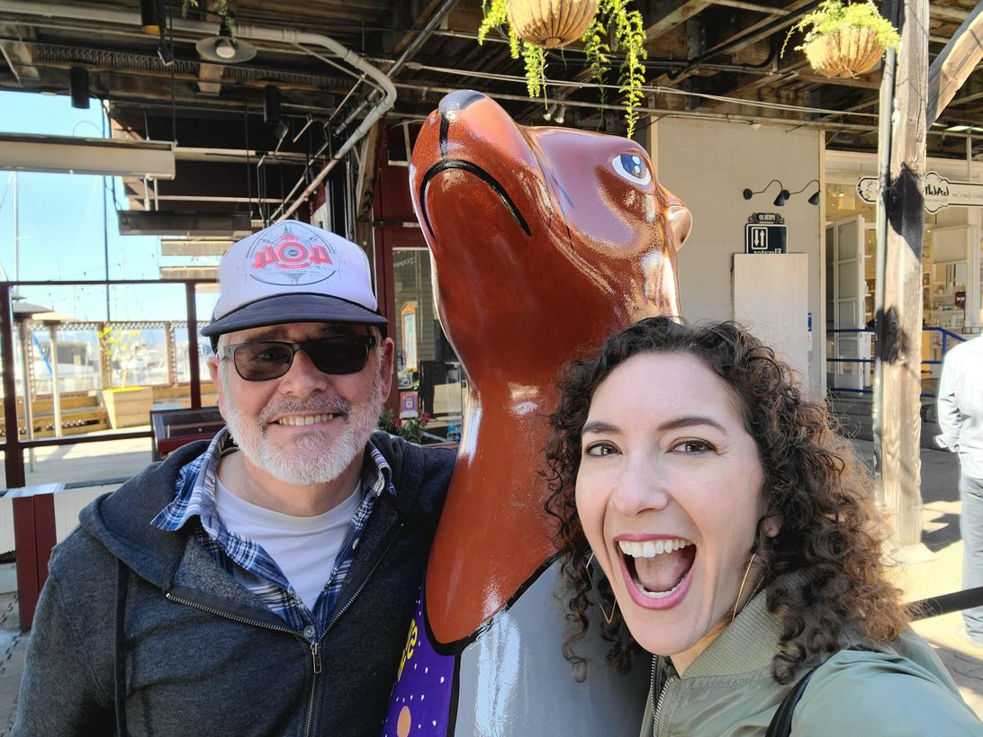 galaxys20ultracamera-sealionselfie-wideangle