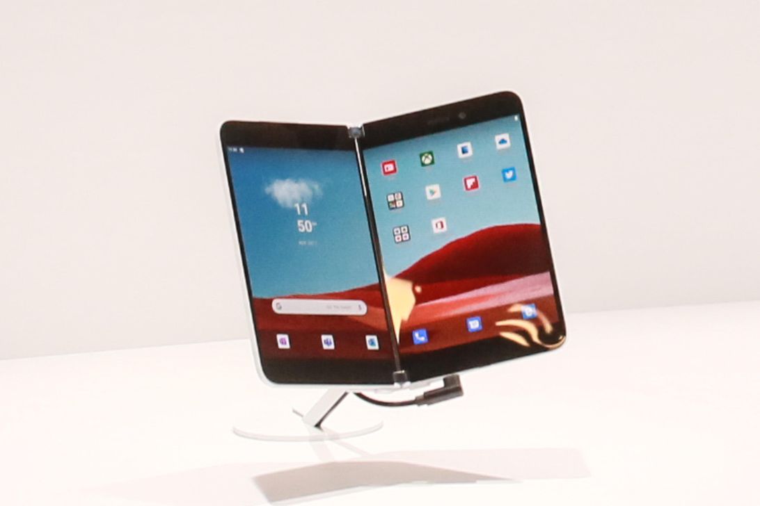 001-microsoft-surface-duo