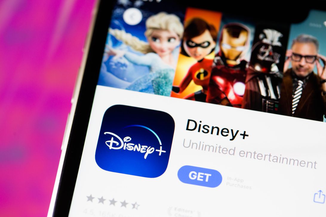 disney-plus-app-iphone-11-9833